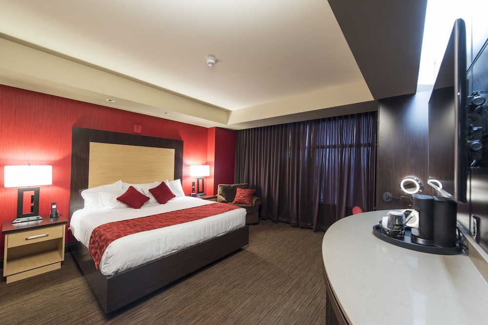 Cherokee Casino & Hotel Roland 24/71