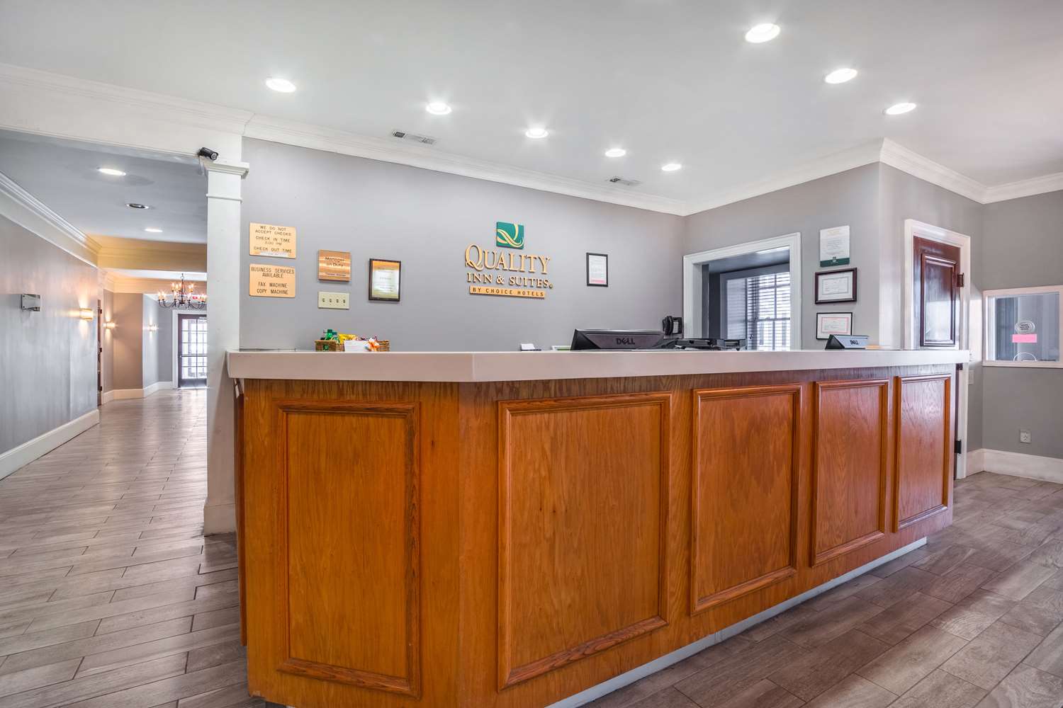 Quality Inn & Suites Santee I-95 3/31