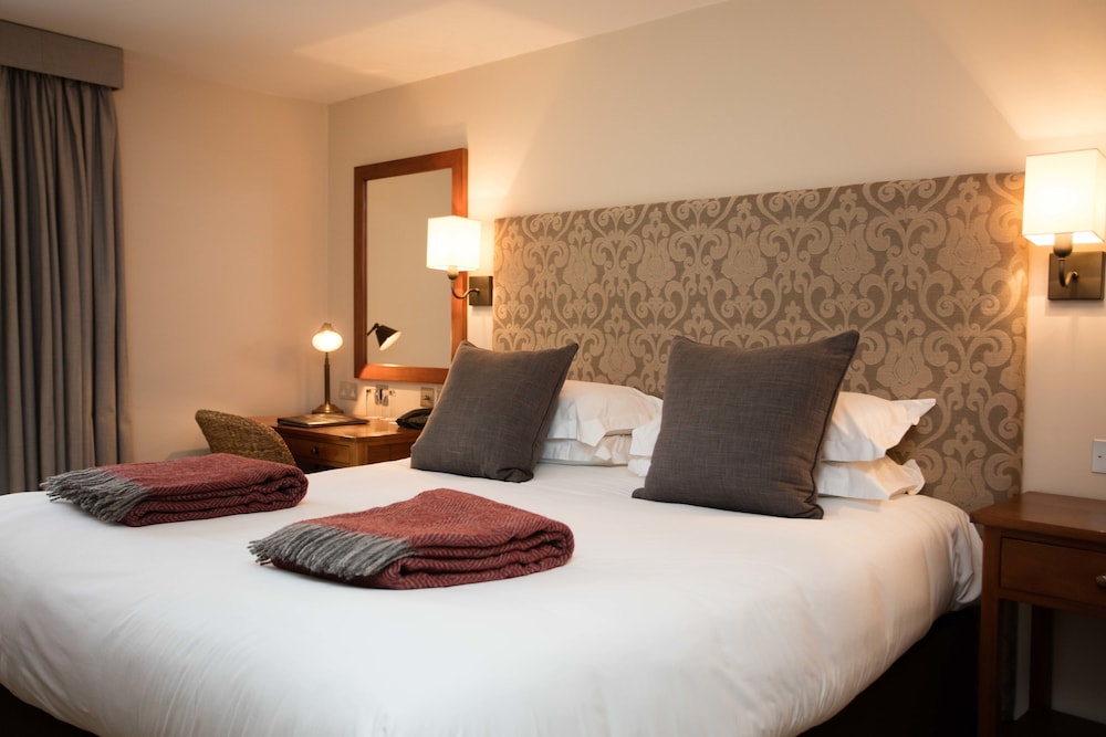 STANDARD, DOUBLE BED