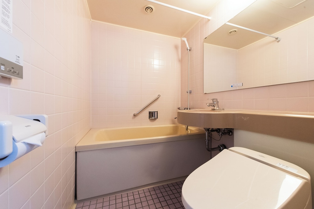 Urvest Hotel Kamata East 31/34