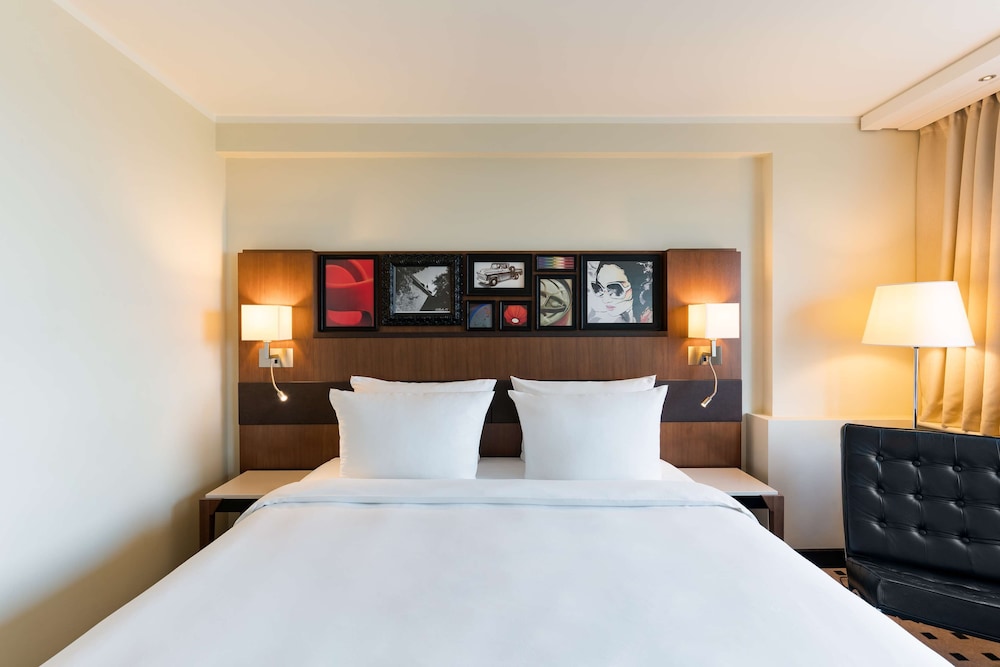 Tower, Standard, Twin Beds, Radisson Blu Latvija Conference and Spa Hotel, Riga 7/10
