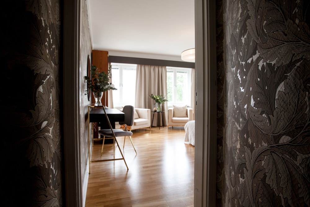 Centric Hotel 50/66