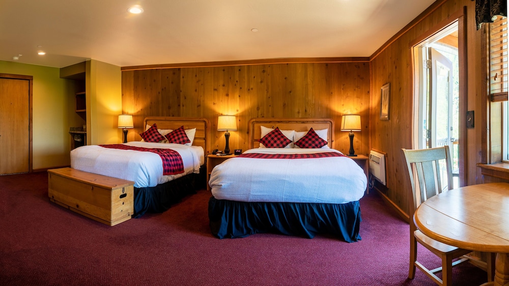 Callahan s Mountain Lodge 19/78