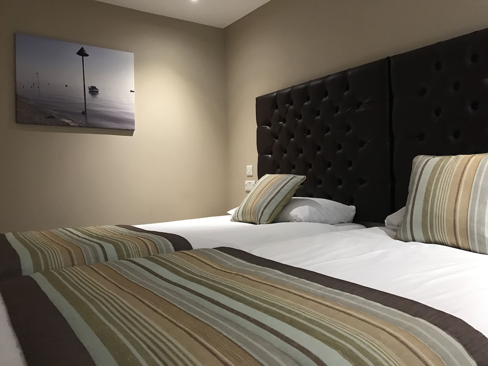 Camelia Hotel 29/76