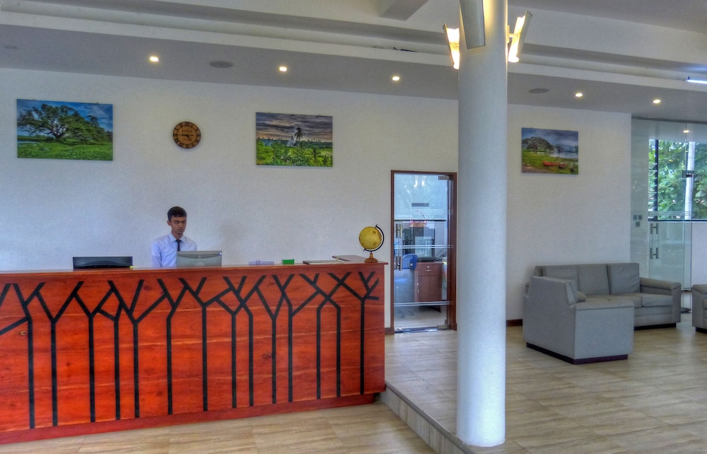 Lobby at The Rain Tree Hotel, TISSAMAHARAMA