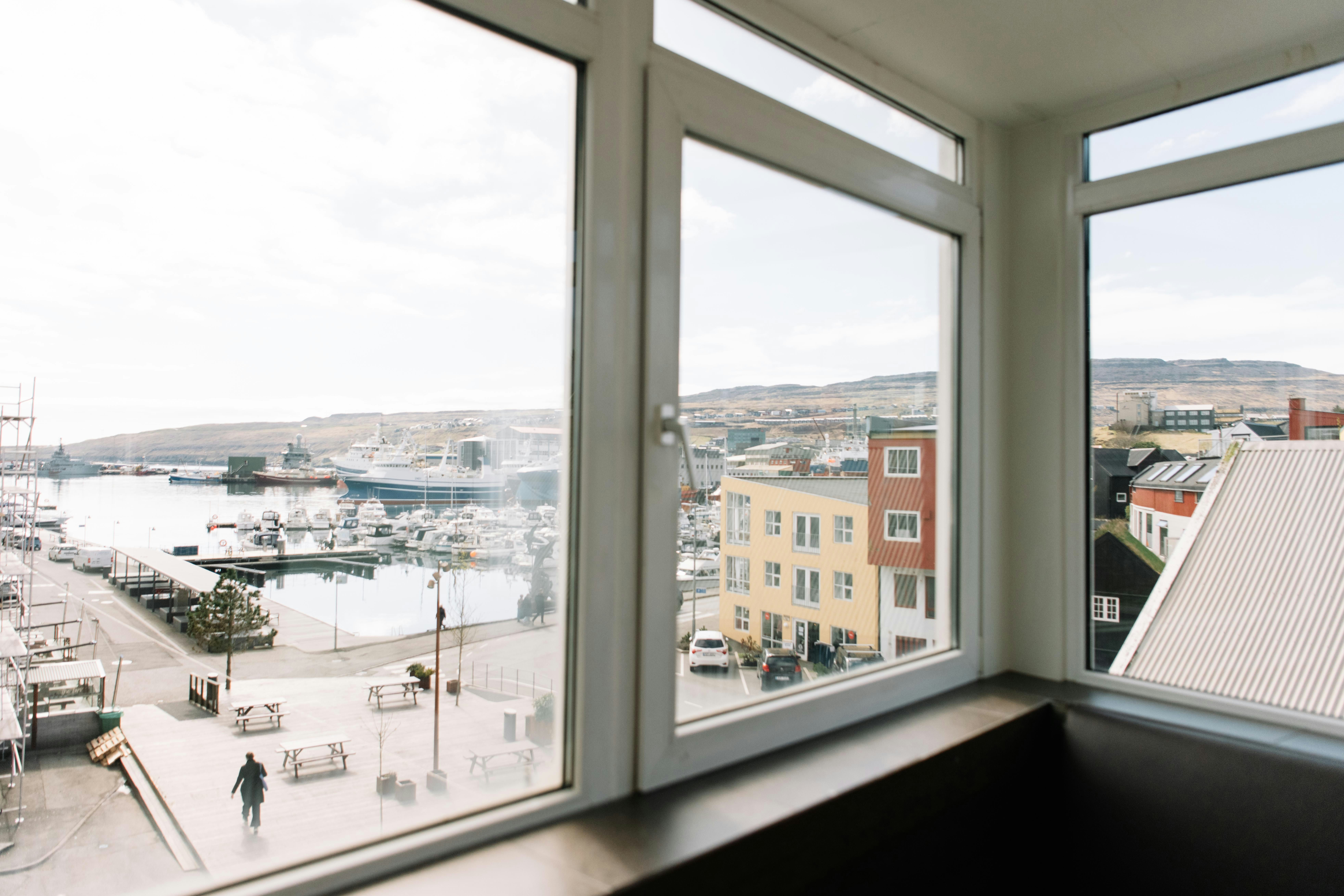 Hotel Torshavn 48/62