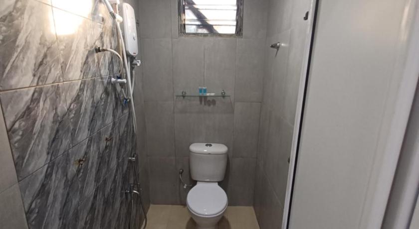 The Serai Cottage Transit Hotel 28/38