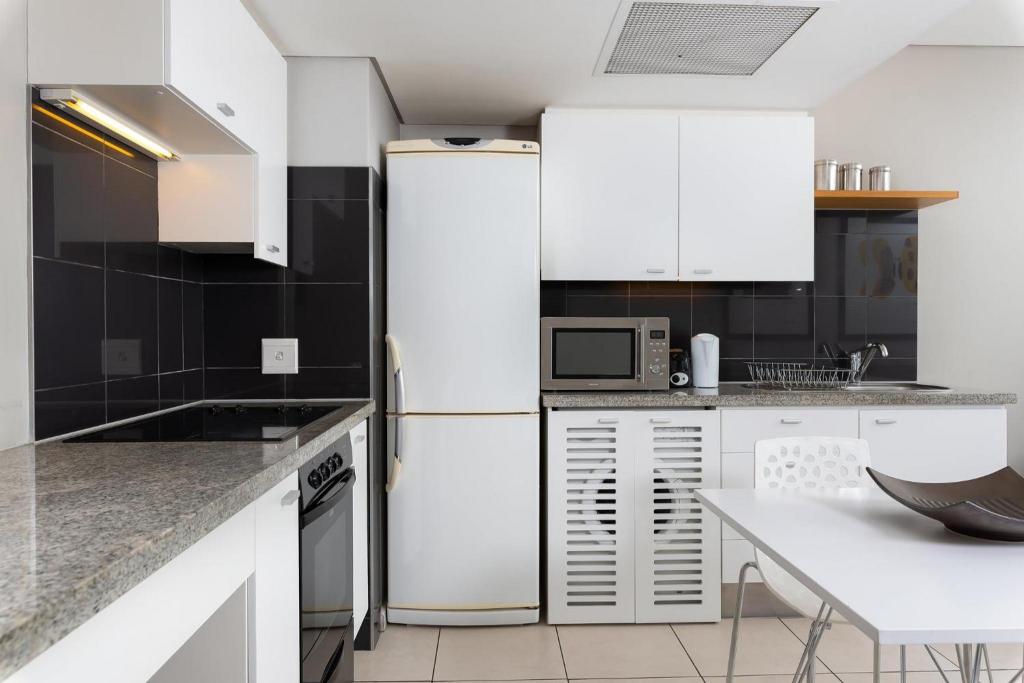 Harbouredge Suites By Totalstay 94/94