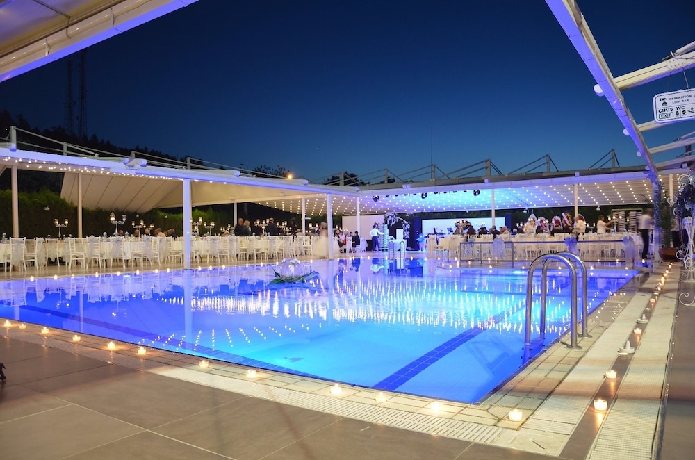 Grand Cali Hotel 20/50