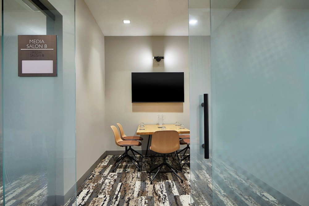AC Hotel by Marriott Austin Hill Country 52/57