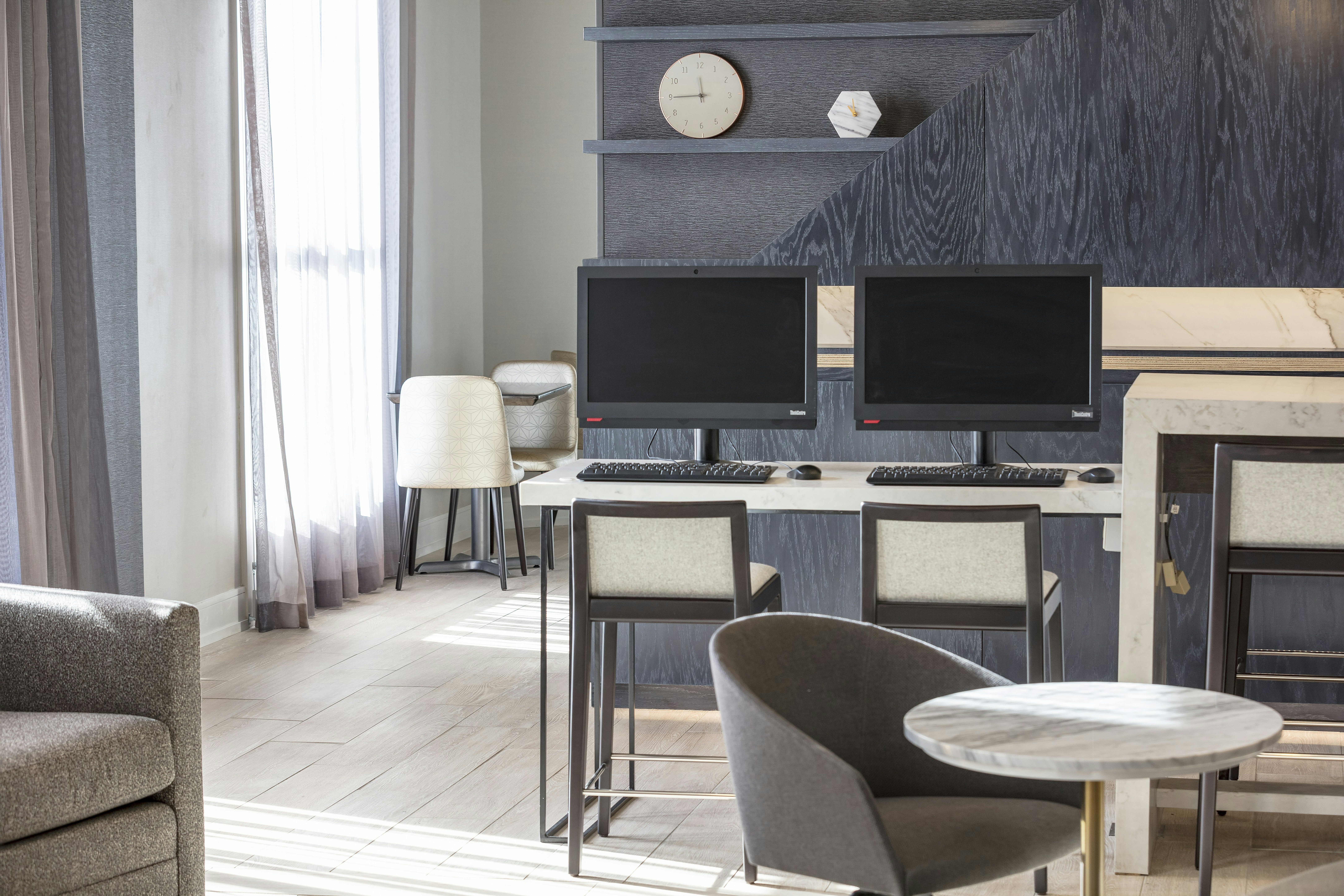 Doubletree By Hilton Boston Logan Airport Chelsea 41/48
