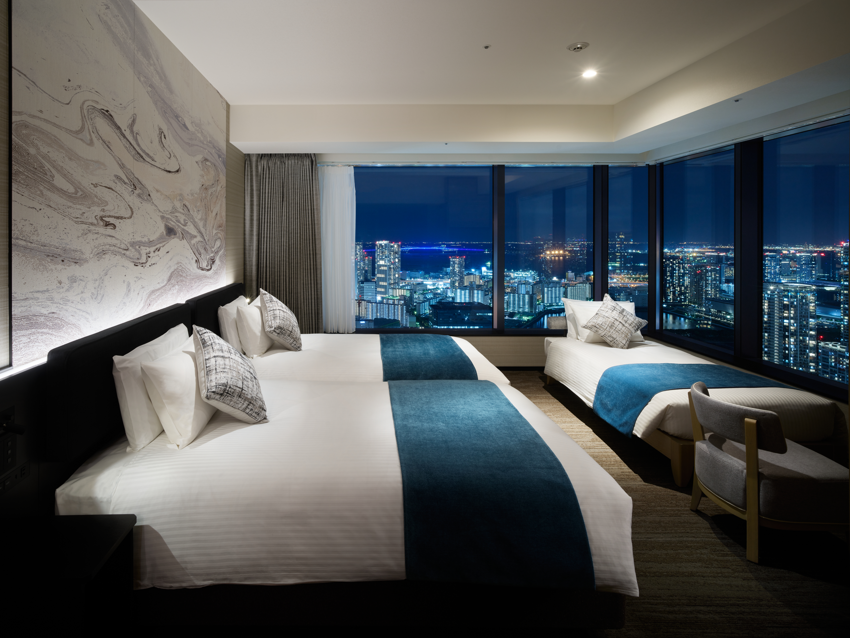Deluxe, 2 Beds, with View, Bathtub, Corner