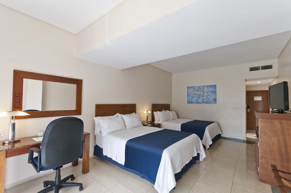 Holiday Inn Veracruz Boca del Rio 33/81