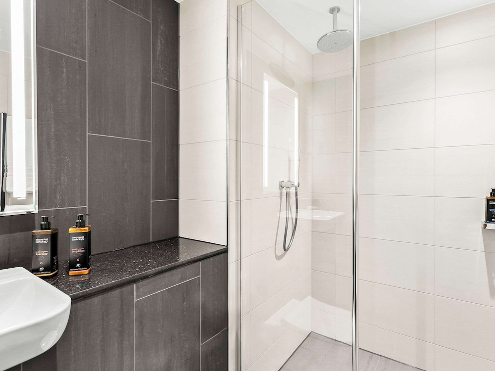 Mercure Paignton Hotel 57/59