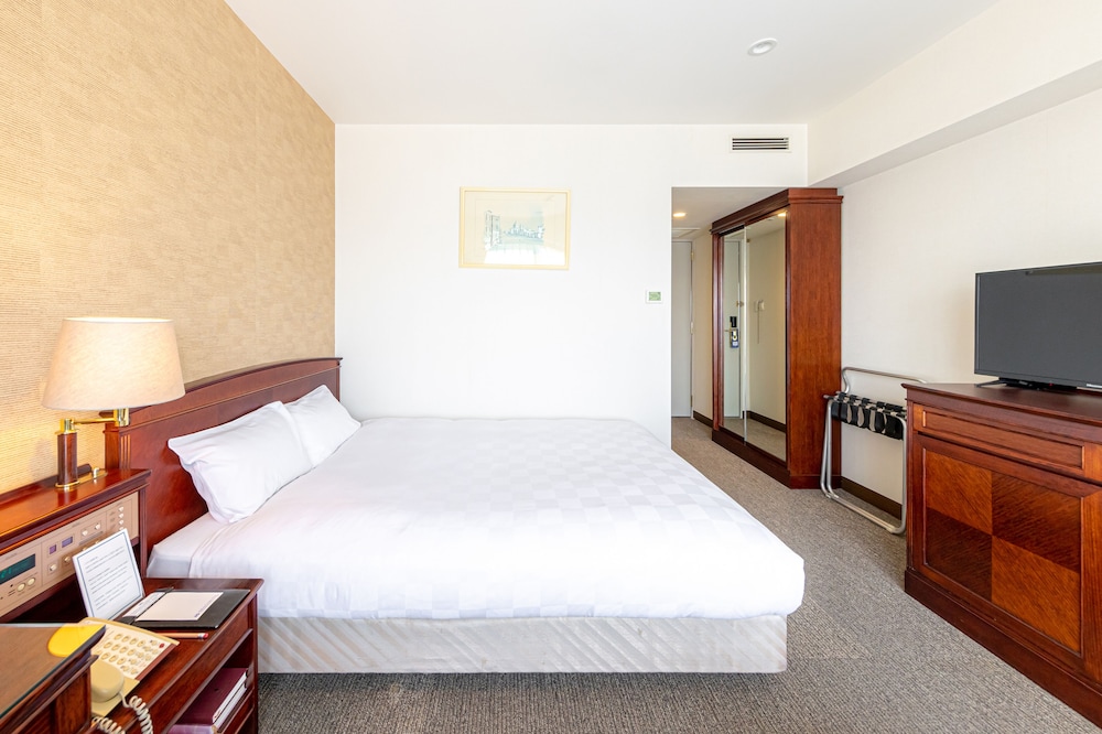 EXECUTIVE, DOUBLE BED