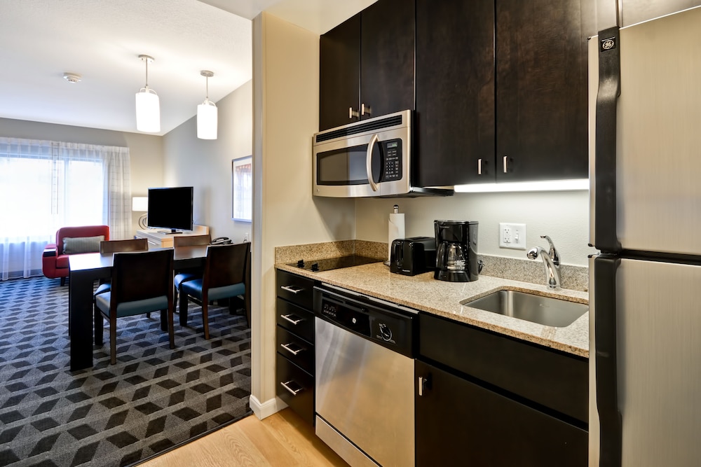 Towneplace Suites By Marriott Dallas Lewisville 34/45