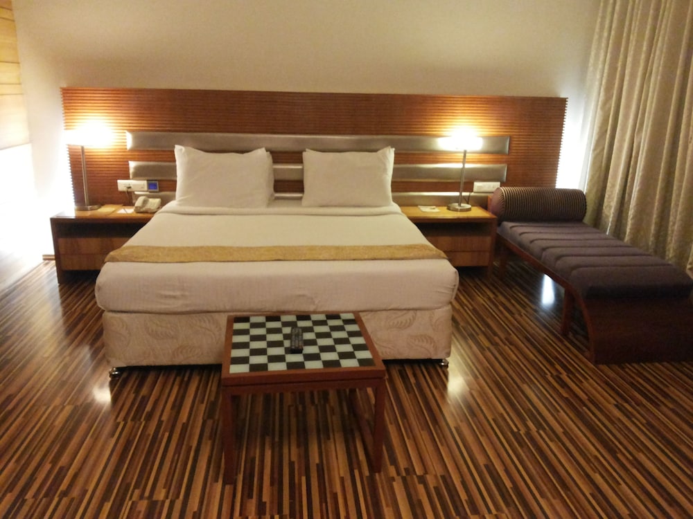 St Laurn Meditation And Spa 15/50