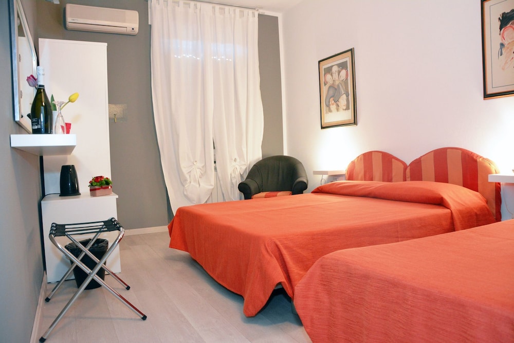 City Hotel 22/50