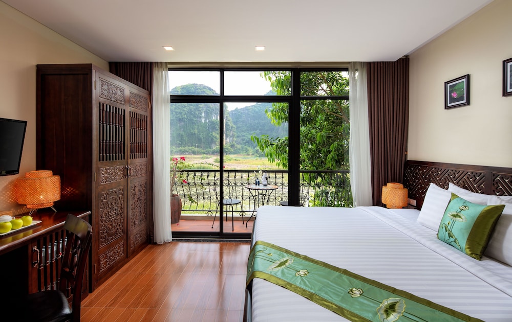 Tam Coc La Montagne Resort Spa 4/41