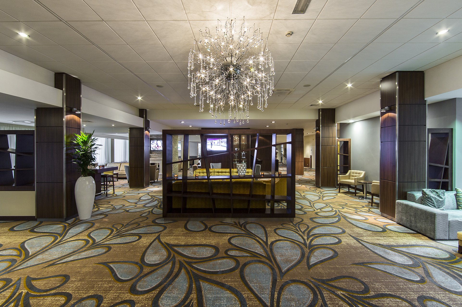 Crowne Plaza Maastricht 9/80
