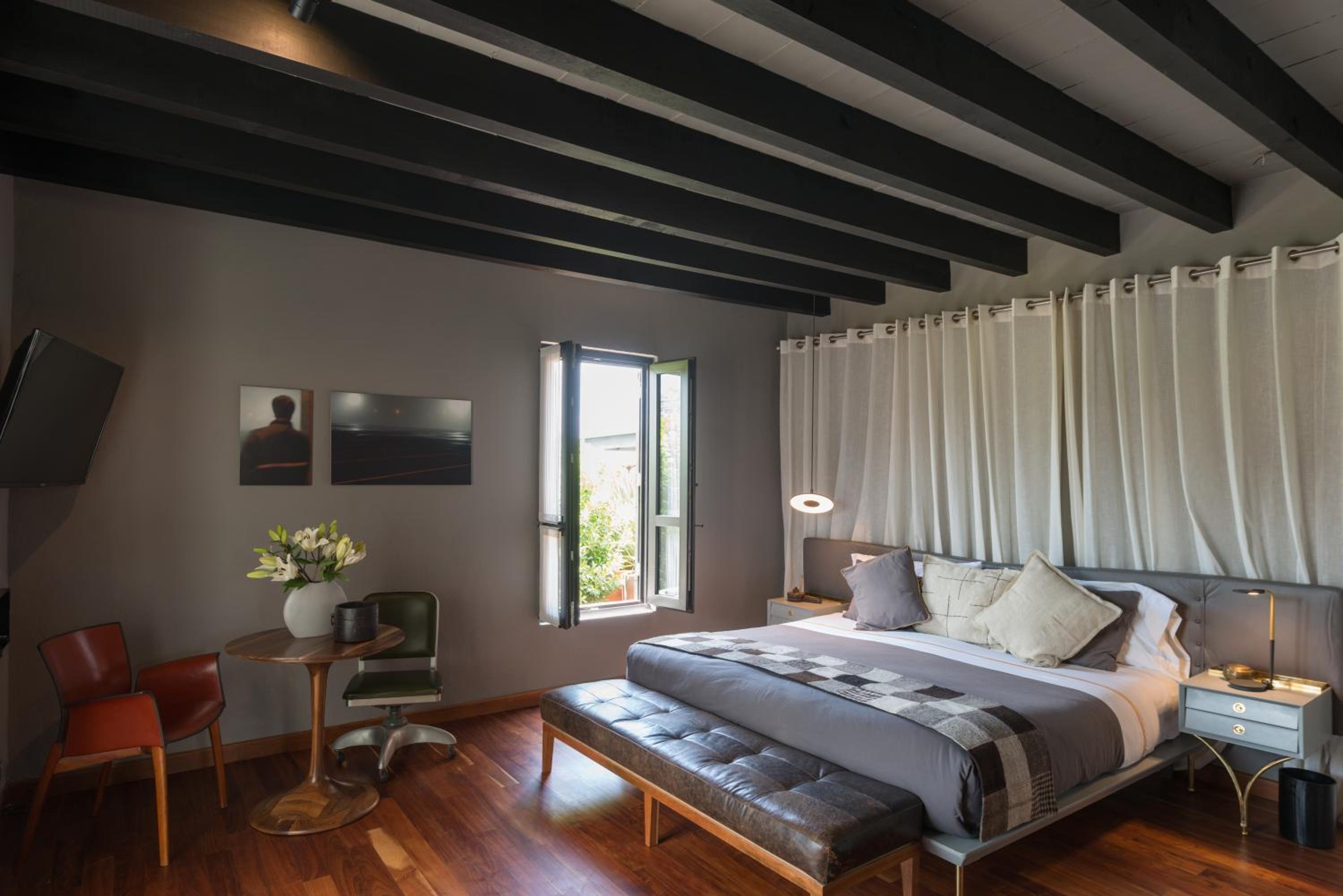Roof Top, Suite, Town View