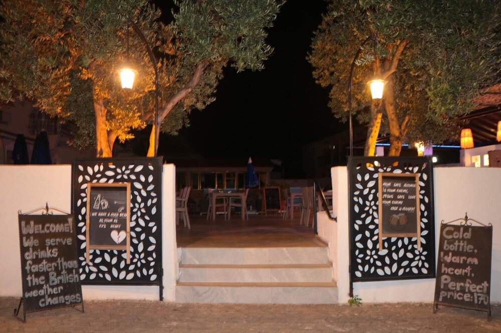 Grand Taner Hotel 45/50