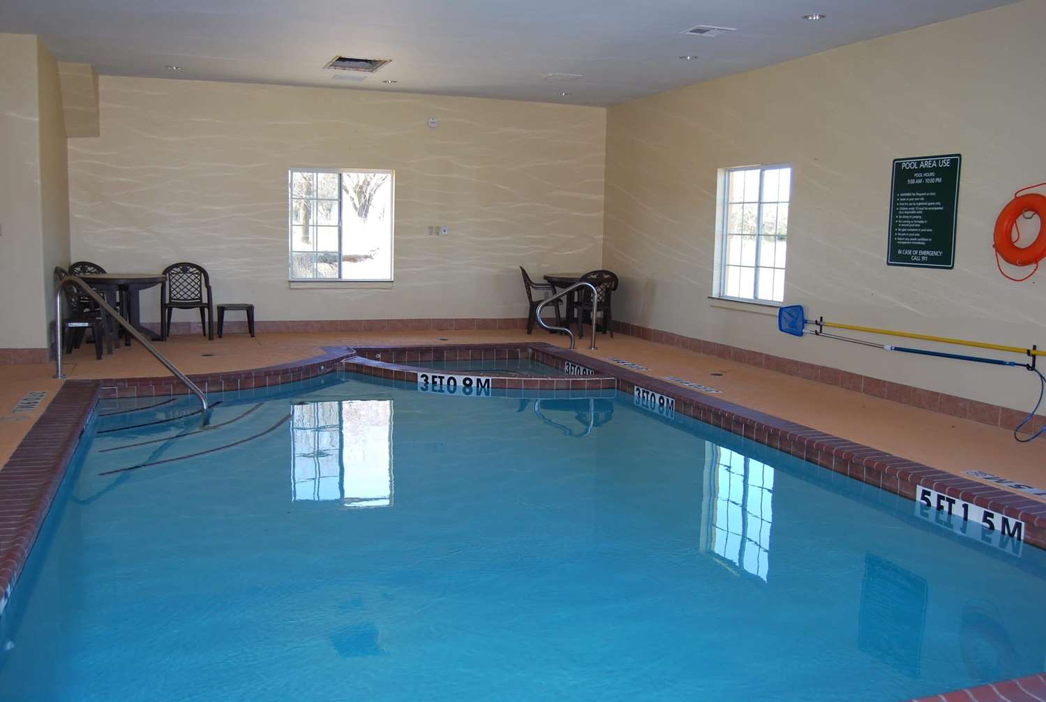 La Quinta Inn & Suites by Wyndham Fairfield TX 27/58