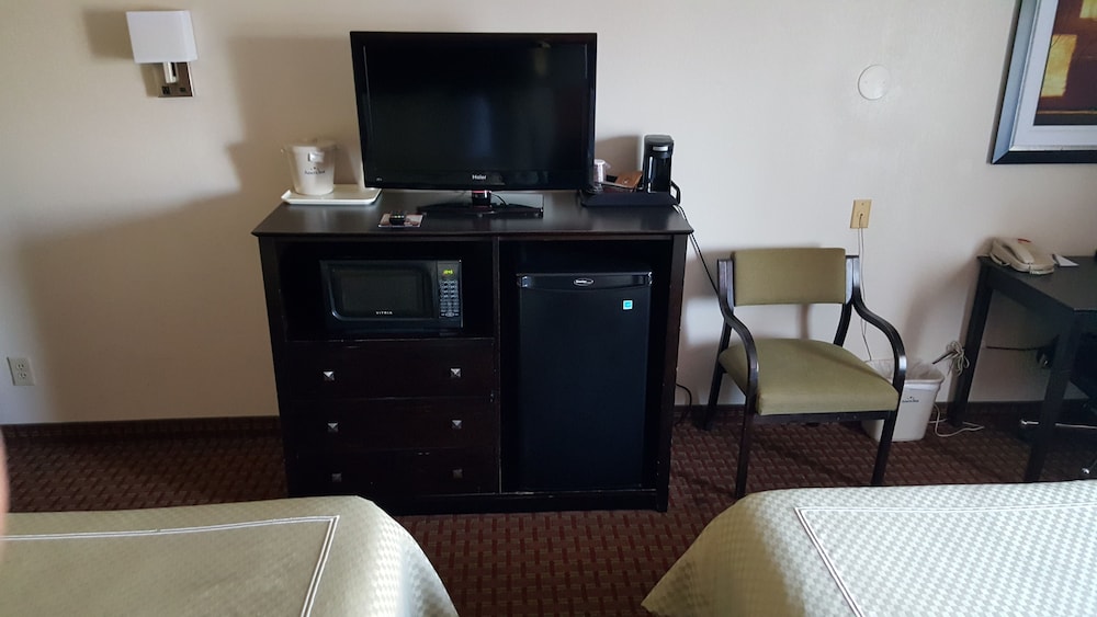 Americinn By Wyndham Johnston Des Moines 17/41