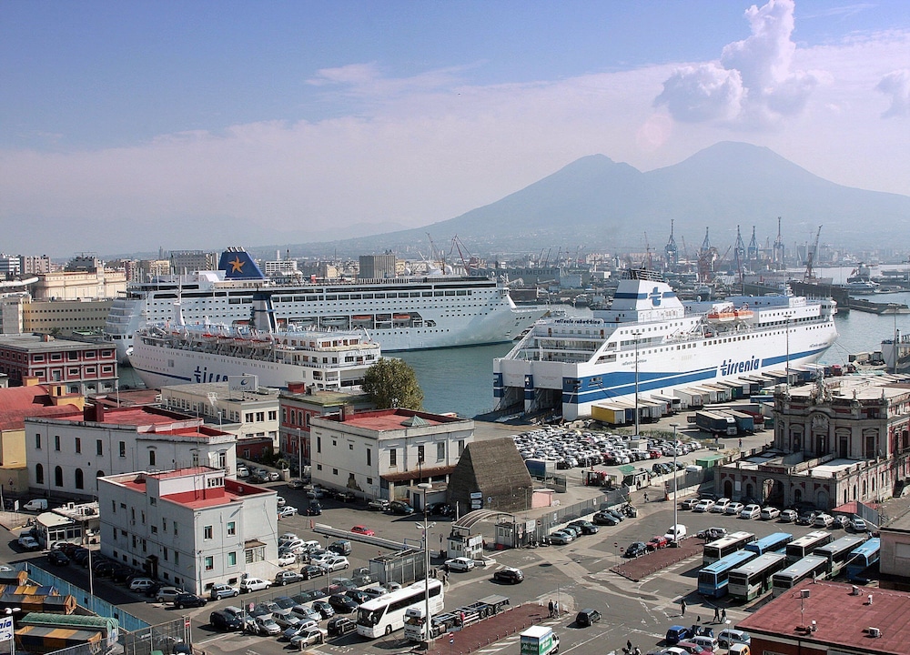 Hotel Bella Napoli Suites 57/67
