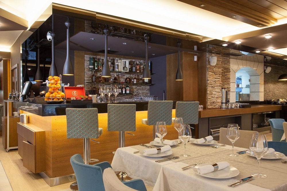Hotel Amira 40/50