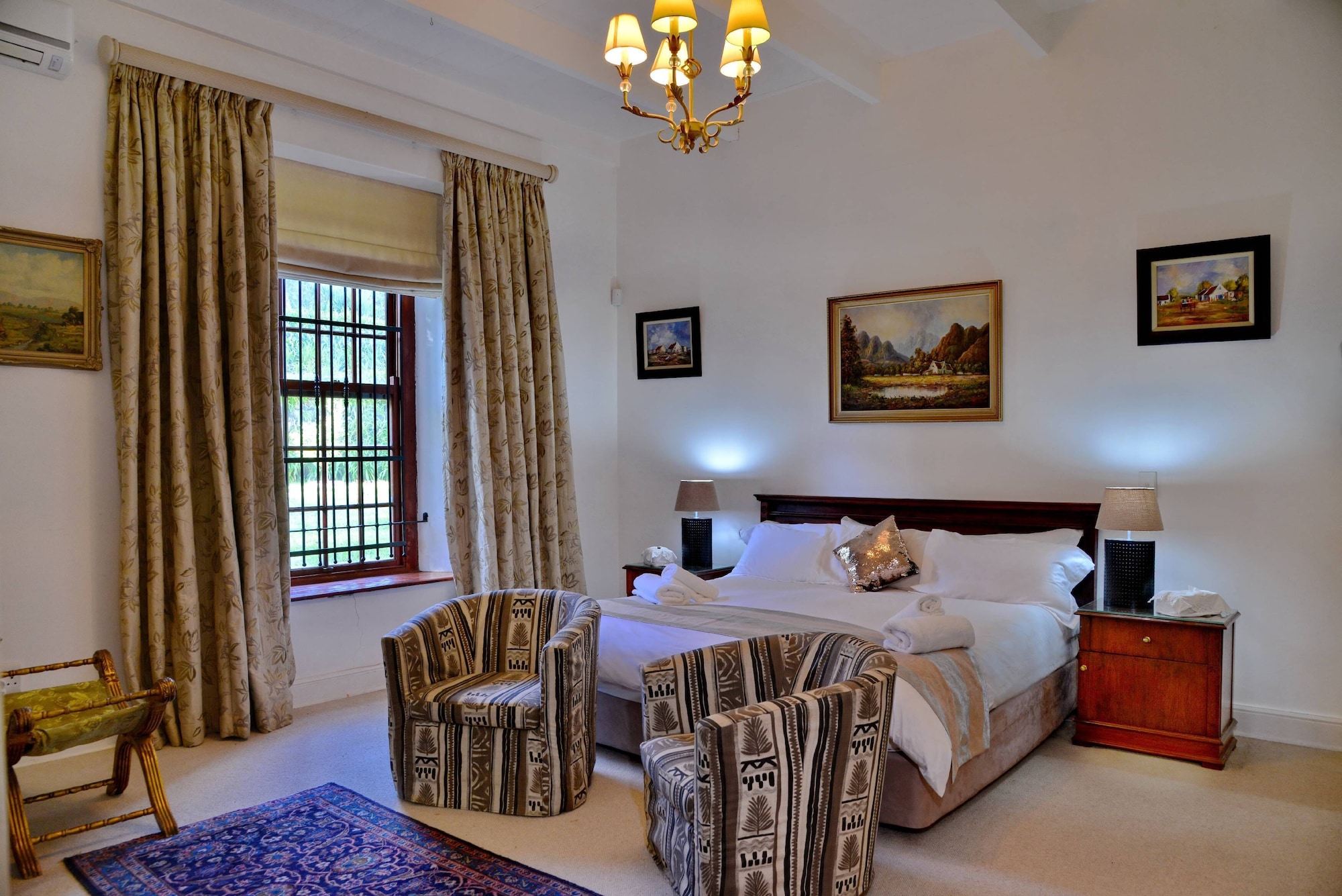 فيلا بريميير بسرير كينج وسرير كوين، Val Du Charron Coach House 2/8