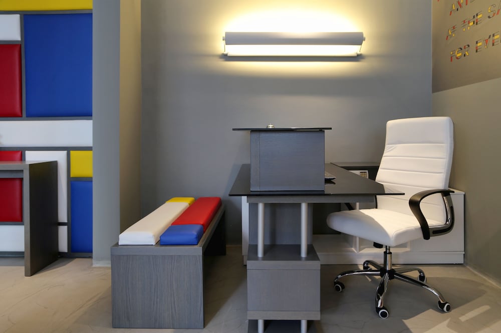 ArchitectoniKa Design Hotel 51/61