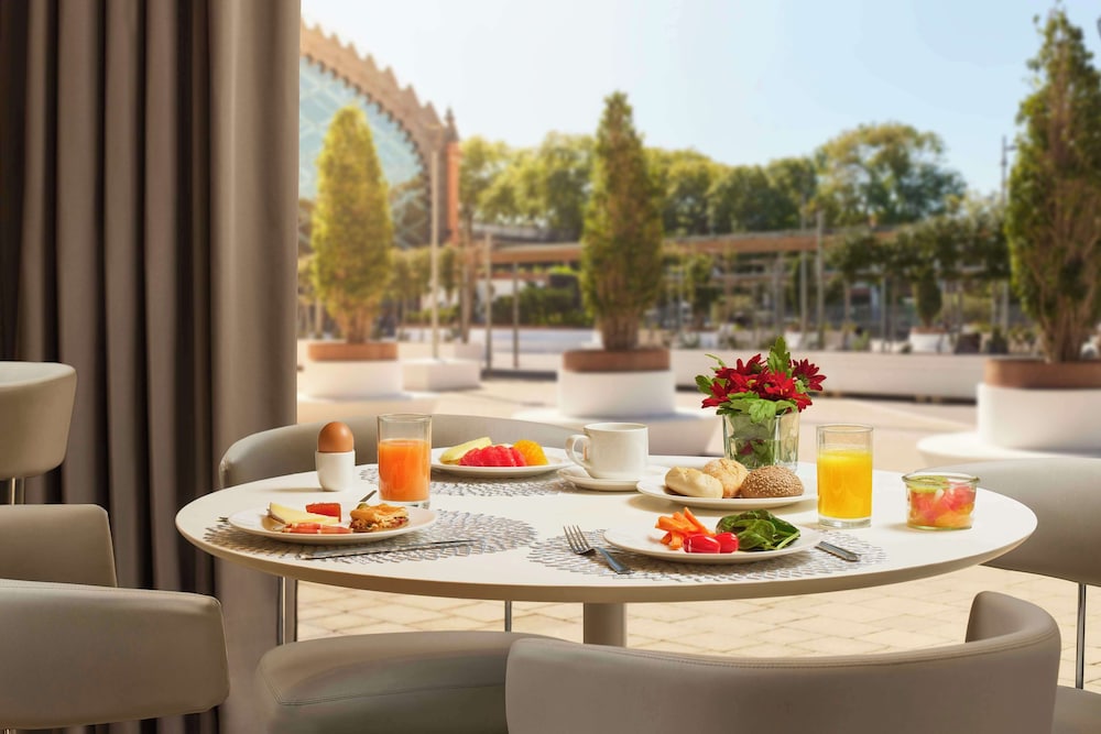 Nh Sevilla Plaza De Armas Hotel 35/50