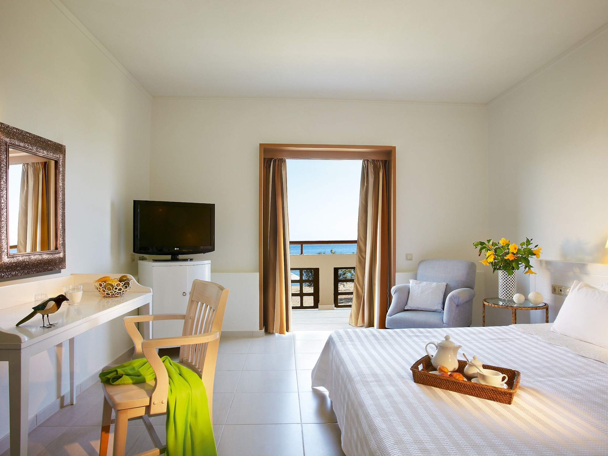 ROOM, DOUBLE BED, GARDEN VIEW