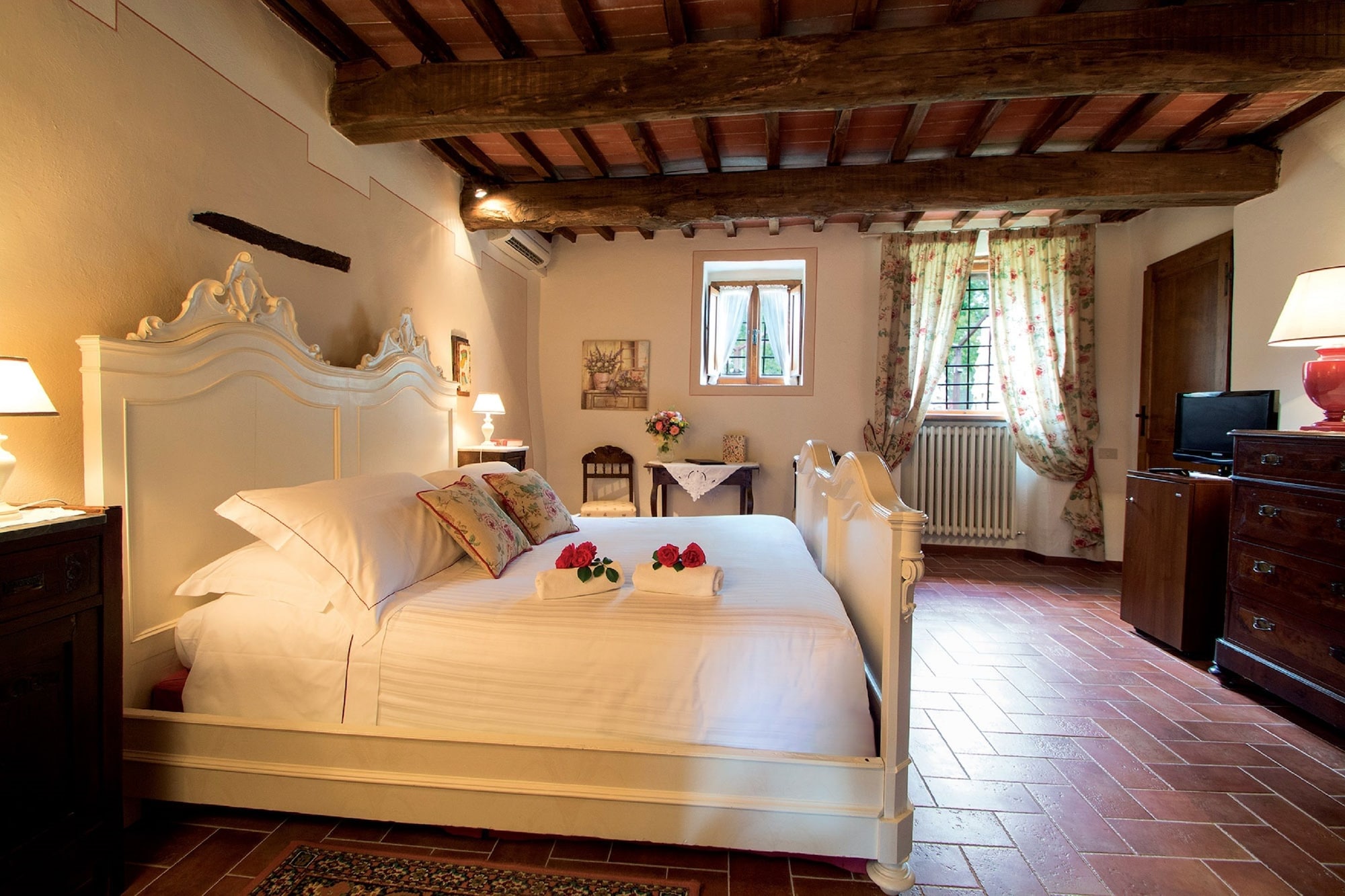 CLASSIC, DOUBLE BED