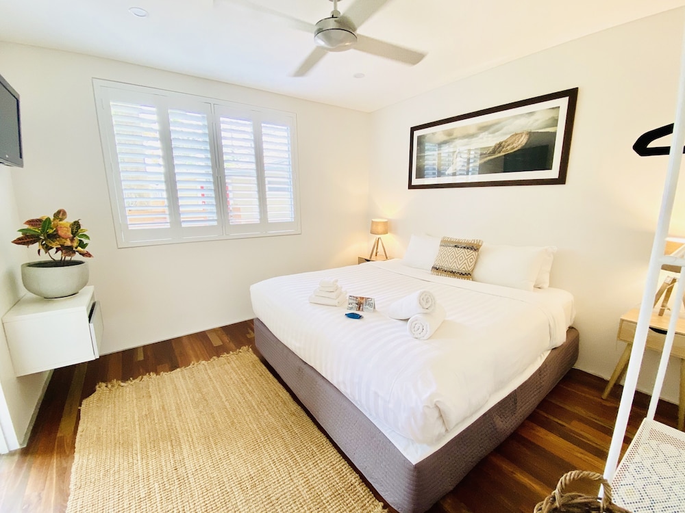 Bay Haven Lodge 25/76