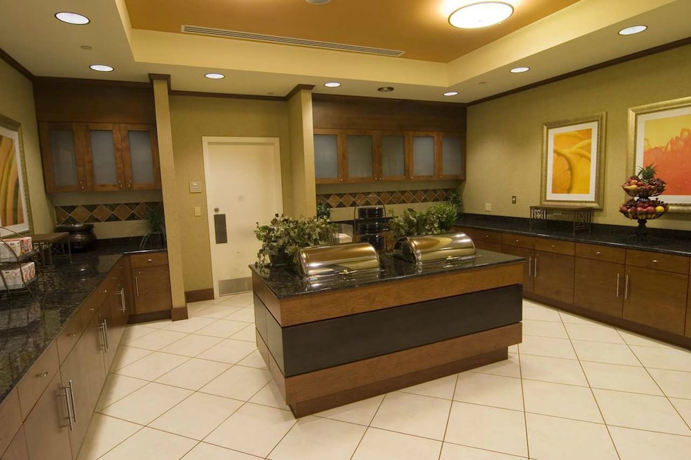 Homewood Suites By Hilton Hanover Arundel Mills 8/49
