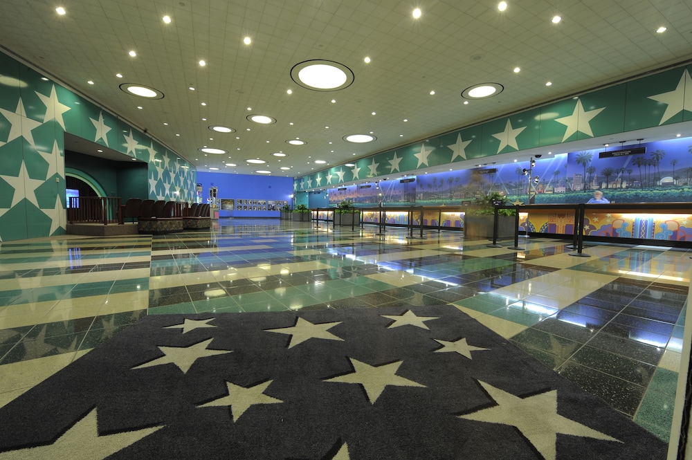 Disneys All Star Movies Resort 15/41