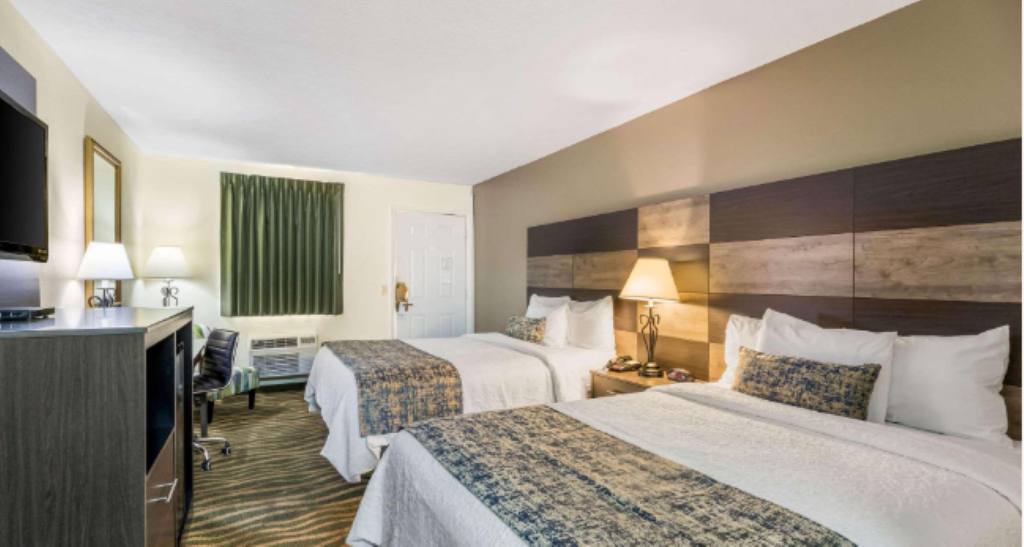 Room, 2 Double Beds, Smoking