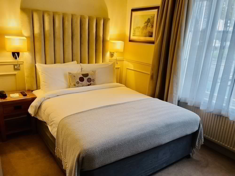The Talbot Inn 12/49