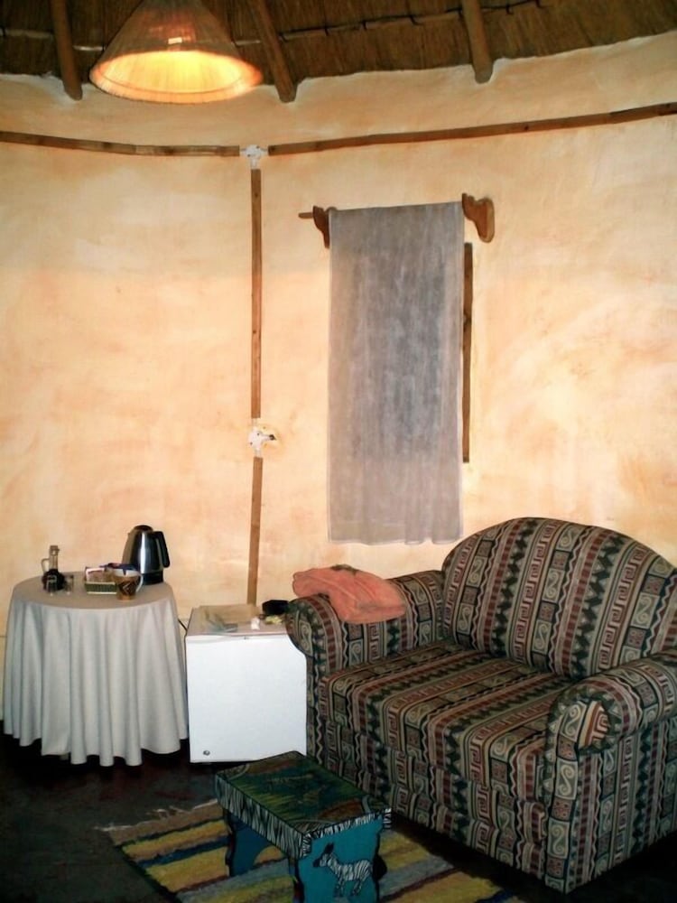 Antbear Lodge 21/50