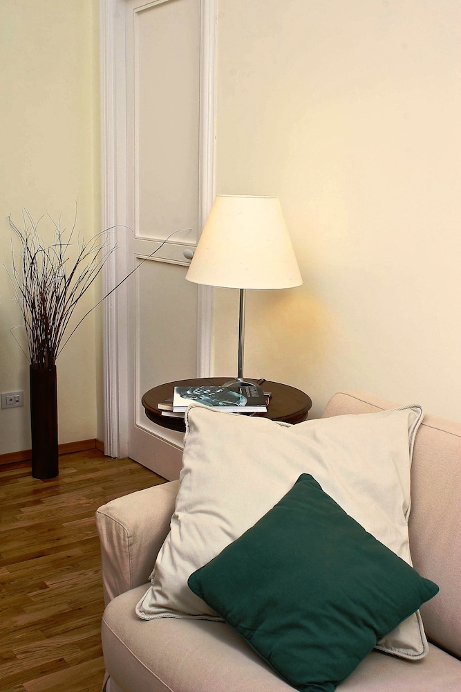 Corso Italia Suites 19/50