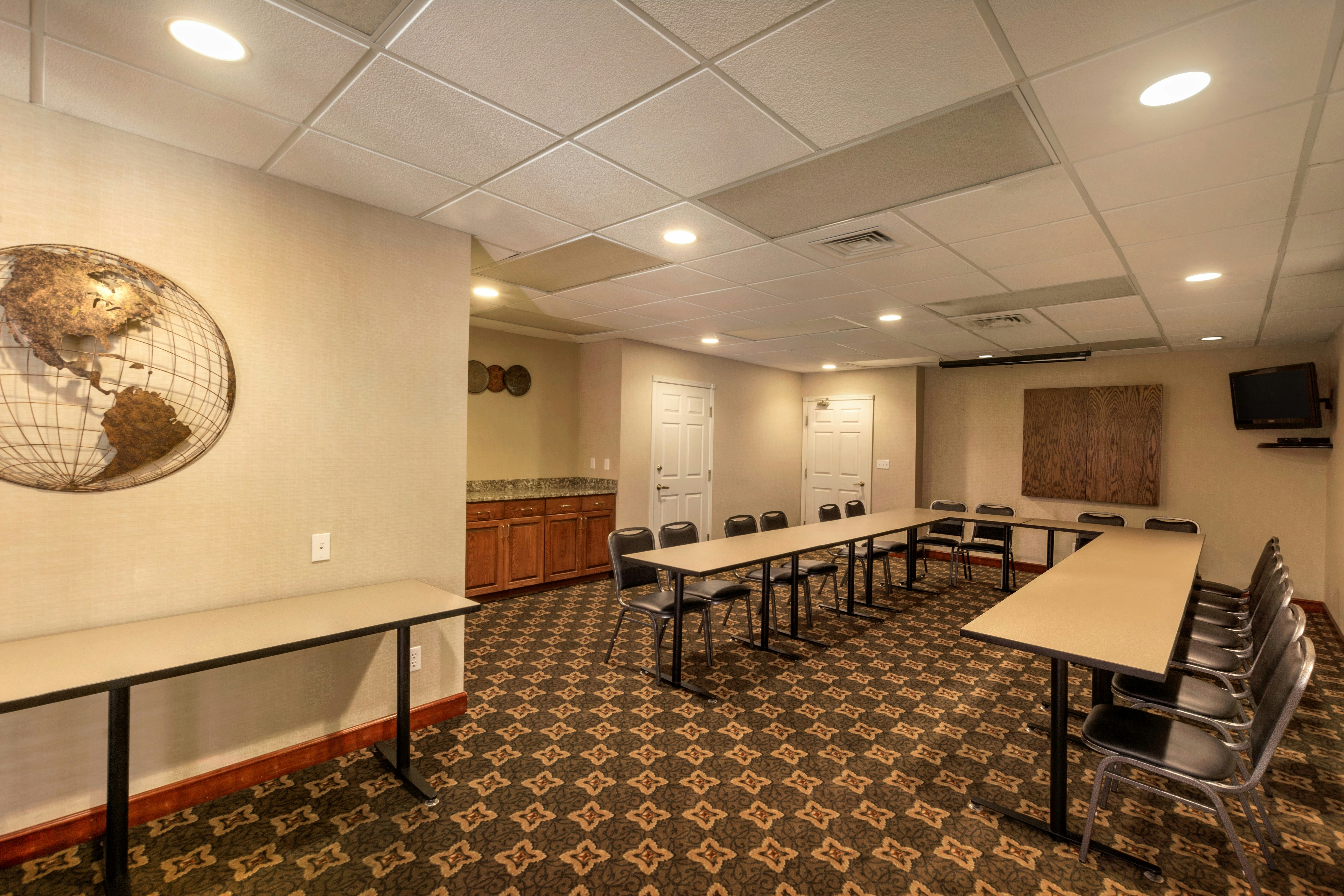 Homewood Suites Hilton Kansas City Overland Park 25/39