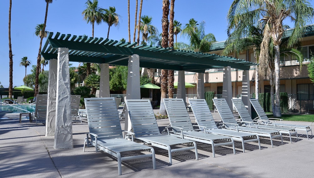 Travelodge By Wyndham Palm Springs 1/41