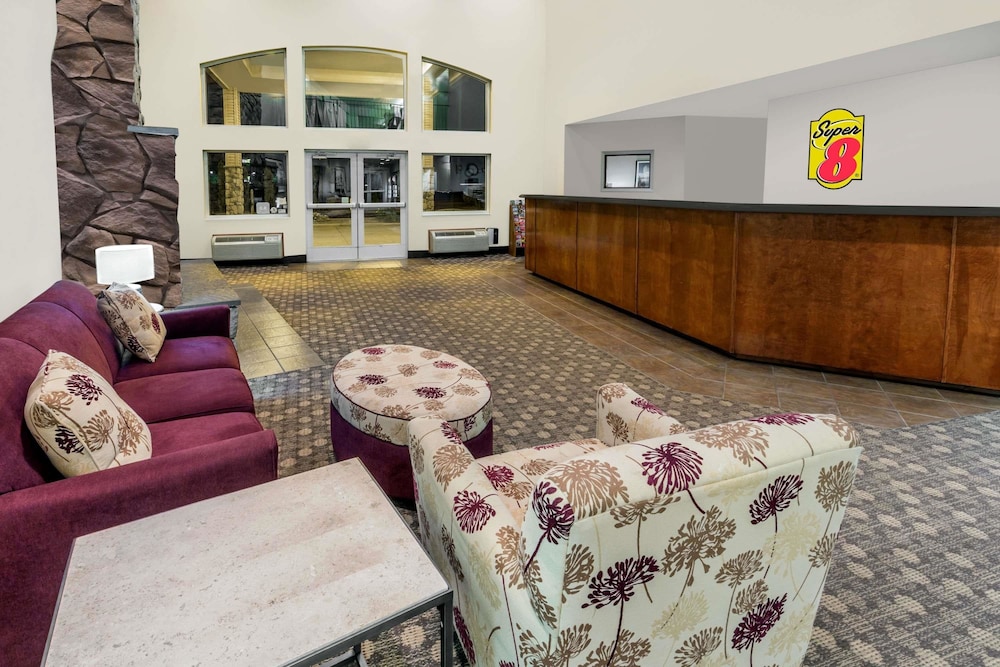 Super 8 By Wyndham Central Pt Medford 5/16