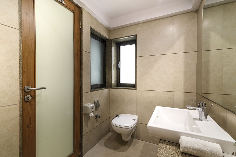 Budget Inn Belevue 70/72