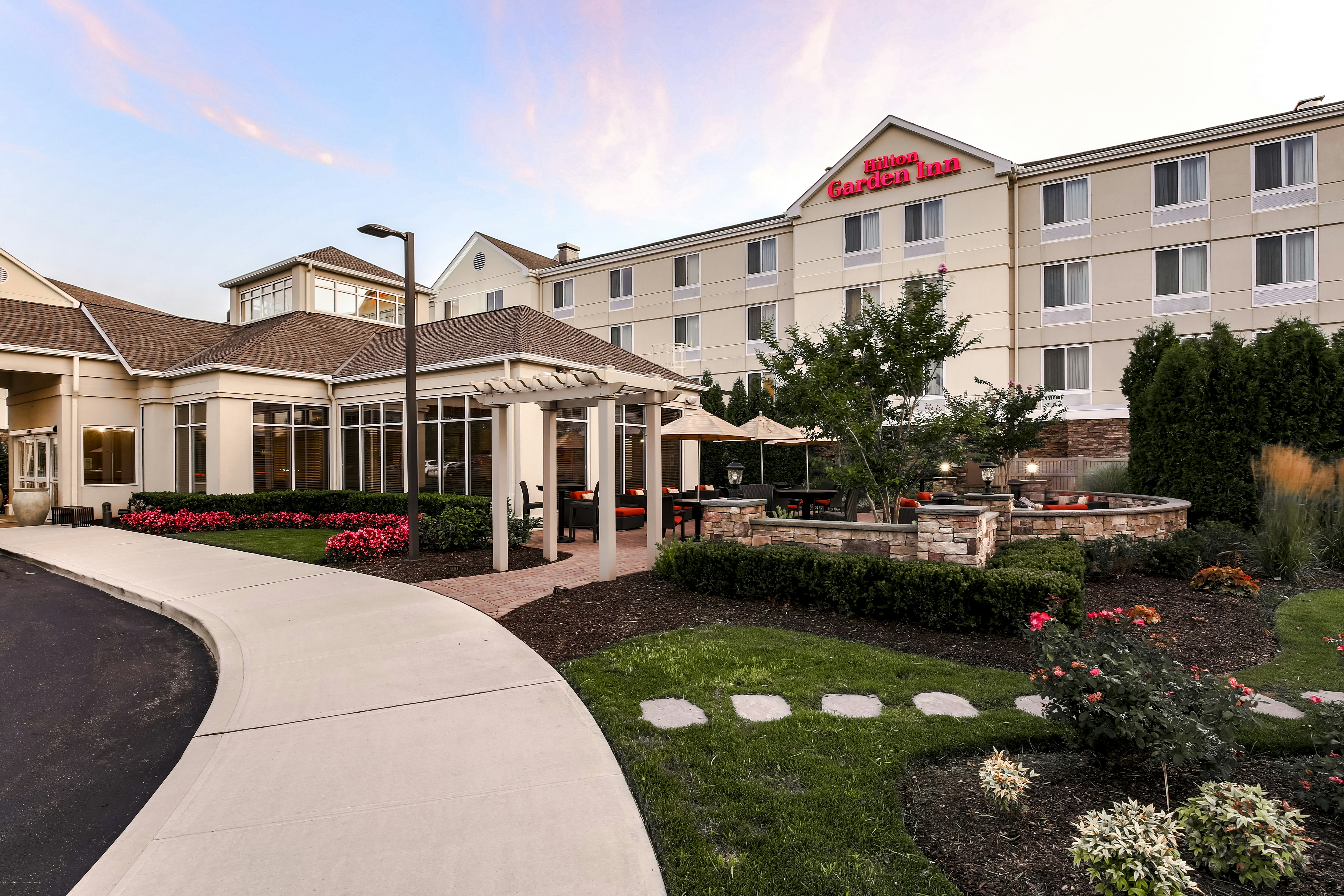 Hilton Garden Inn Melville 68/69