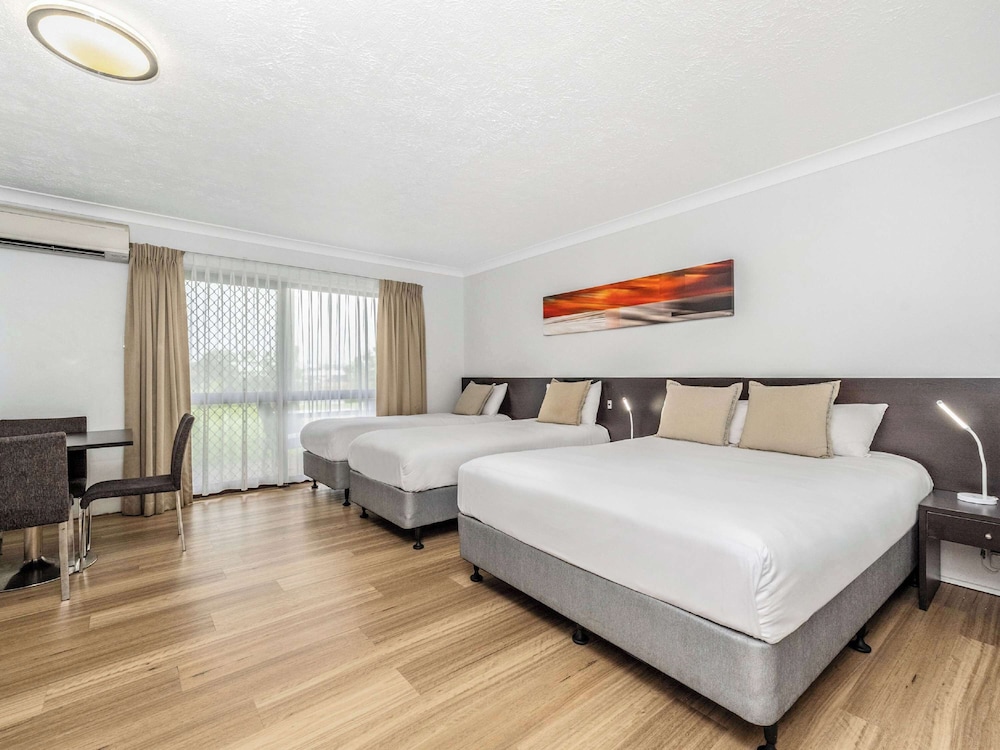 MERCURE TOWNSVILLE 21/61