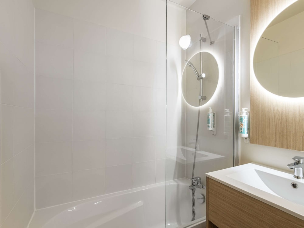 Adagio Access Paris La Villette 48/49