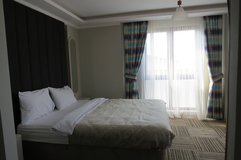ALYA SUITE HOTEL 16/49